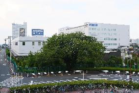 Tokyo Seimitsu's appearance, logo, and signboard